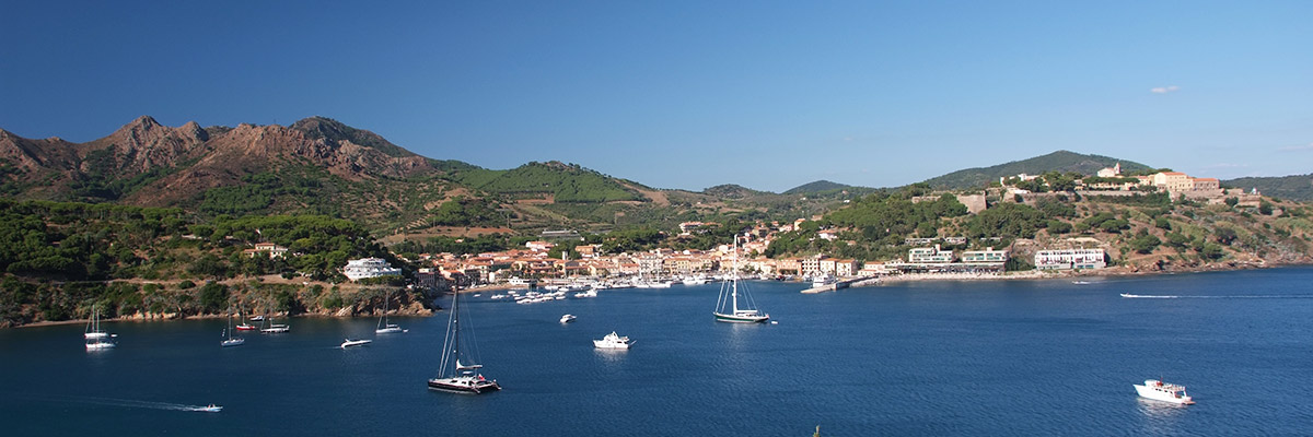 La spiaggia di Barbarossa a Porto Azzurro - Isola d'Elba